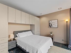 2525 E 19th Street 24, Signal Hill CA 90755