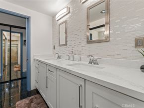 2525 E 19th Street 24, Signal Hill CA 90755