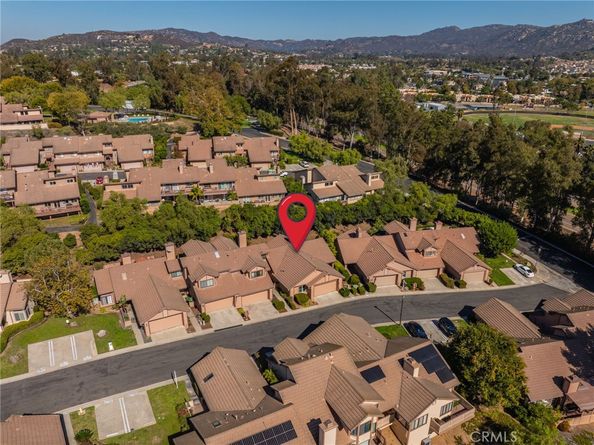 332 Mahogany Gln, Escondido CA 92026