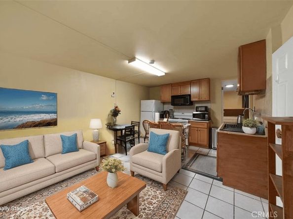 1745 College View Place, Los Angeles CA 90041