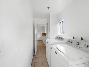 1745 College View Place, Los Angeles CA 90041