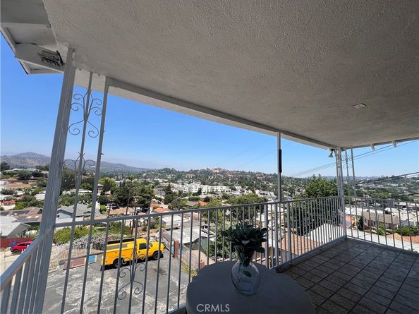 1745 College View Place, Los Angeles CA 90041