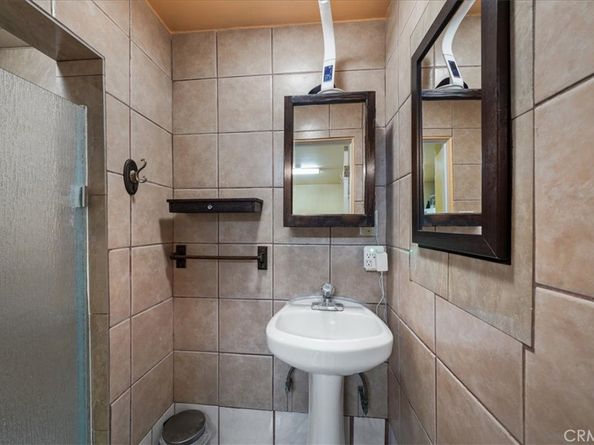 1745 College View Place, Los Angeles CA 90041