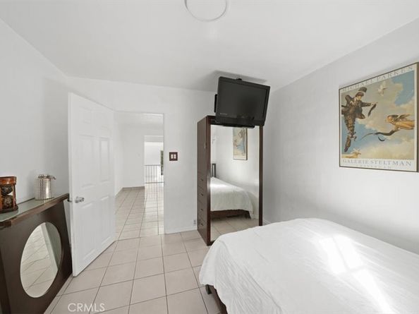 1745 College View Place, Los Angeles CA 90041