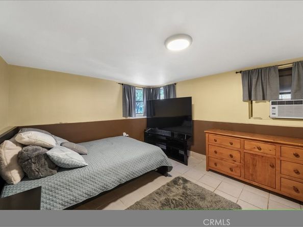 1745 College View Place, Los Angeles CA 90041