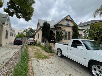 243 E 29th Street