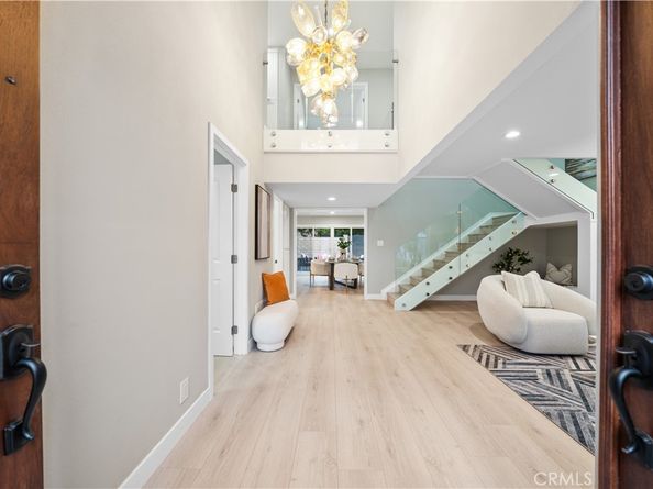 12 Whitewood Way, Irvine CA 92612