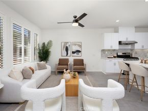 26 Prominence, Lake Forest CA 92630