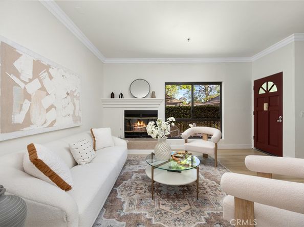 222 S Catalina Avenue 8, Pasadena CA 91106