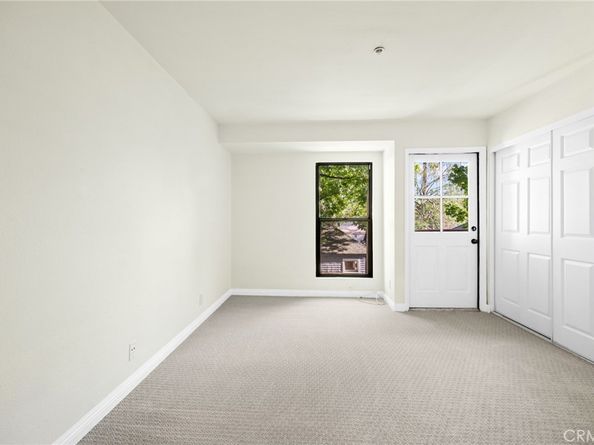 222 S Catalina Avenue 8, Pasadena CA 91106