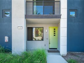 159 Waypoint, Tustin CA 92782