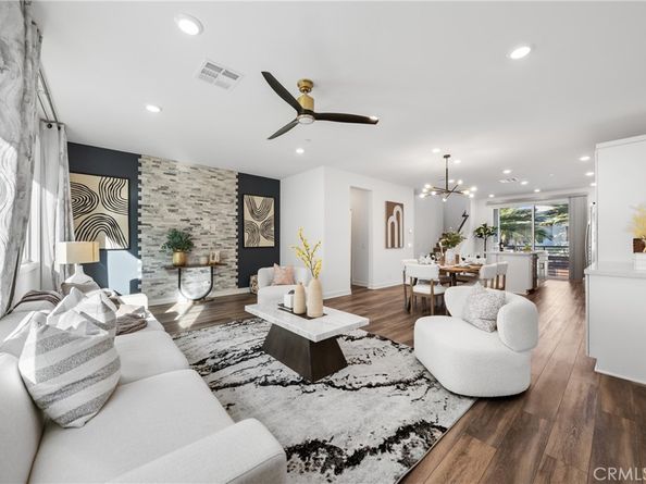 159 Waypoint, Tustin CA 92782