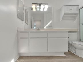 4 Carson, Irvine CA 92620