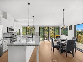 990 Meadowlark Drive, Laguna Beach CA 92651