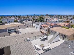 717 Orchid Avenue 1/2, Corona Del Mar CA 92625