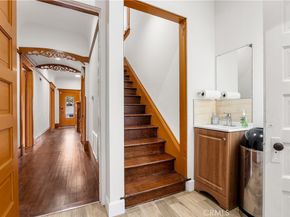 610 E 4th, Santa Ana CA 92701