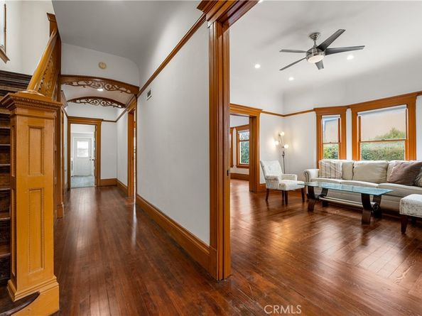 610 E 4th, Santa Ana CA 92701