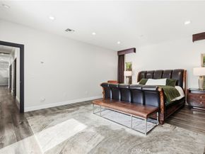 430 N Parish Place, Burbank CA 91506