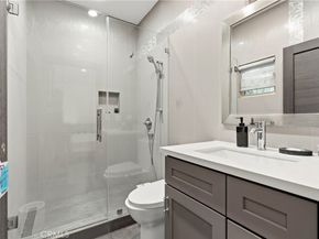 430 N Parish Place, Burbank CA 91506