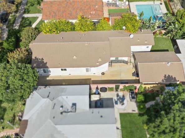 430 N Parish Place, Burbank CA 91506