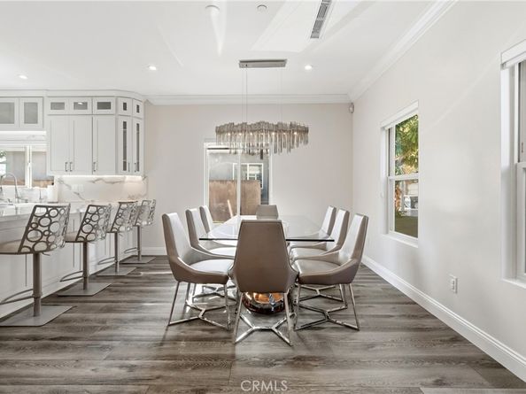 430 N Parish Place, Burbank CA 91506