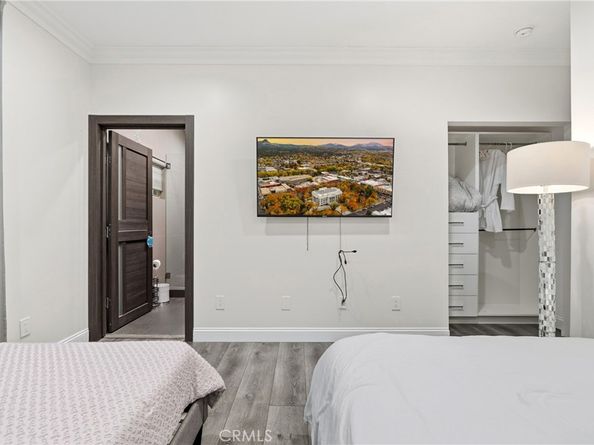 430 N Parish Place, Burbank CA 91506