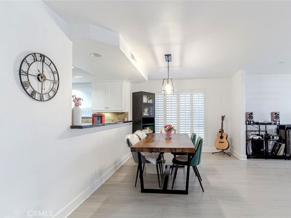 7249 Franklin Avenue 205, Hollywood Hills CA 90046