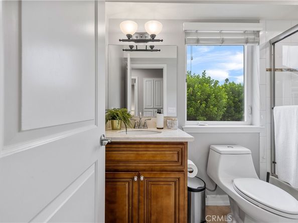 78 N Sierra Bonita Avenue 2, Pasadena CA 91106