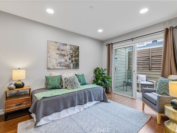 78 N Sierra Bonita Avenue 2, Pasadena CA 91106