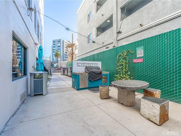 140 Linden Avenue 714, Long Beach CA 90802