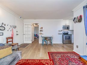 140 Linden Avenue 714, Long Beach CA 90802