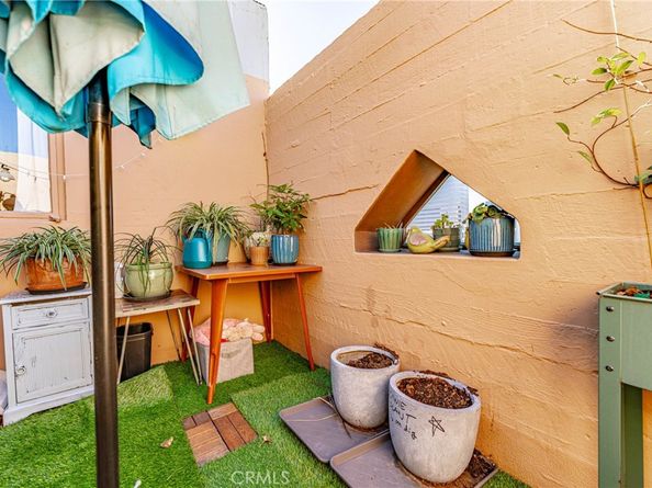 140 Linden Avenue 714, Long Beach CA 90802