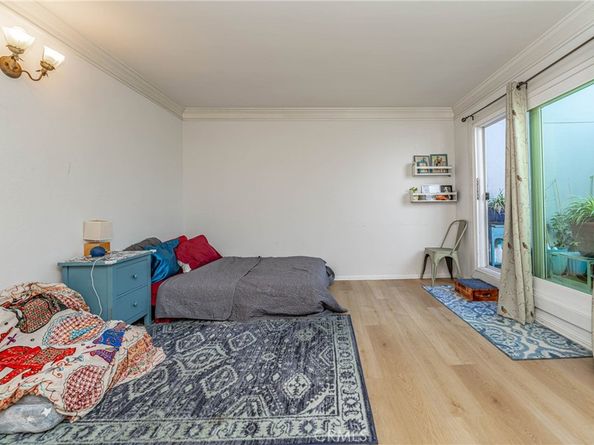140 Linden Avenue 714, Long Beach CA 90802
