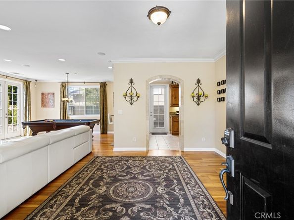 2459 Elden Avenue, Costa Mesa CA 92627