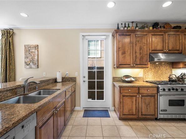 2459 Elden Avenue, Costa Mesa CA 92627