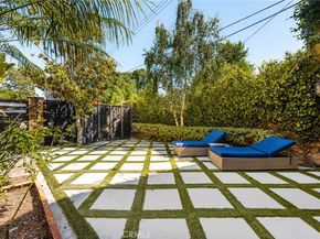 2459 Elden Avenue, Costa Mesa CA 92627