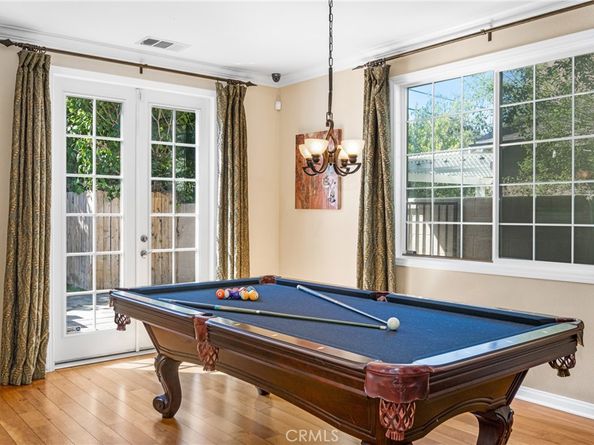 2459 Elden Avenue, Costa Mesa CA 92627