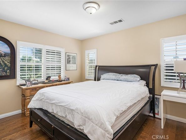 2459 Elden Avenue, Costa Mesa CA 92627