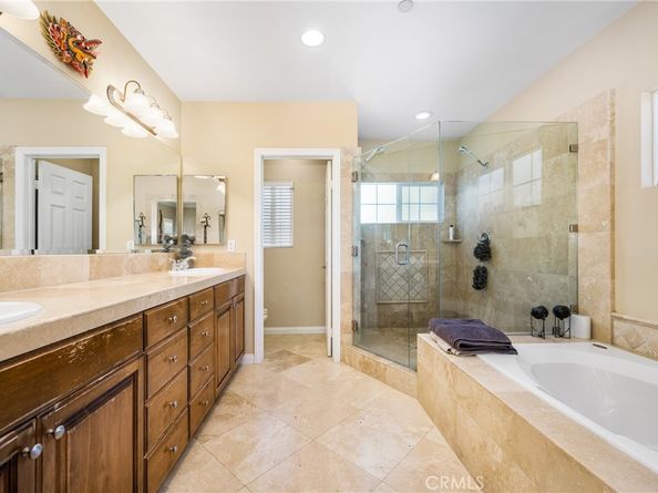 2459 Elden Avenue, Costa Mesa CA 92627