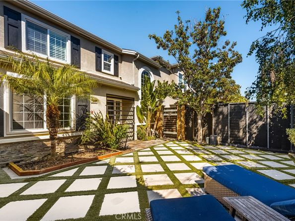 2459 Elden Avenue, Costa Mesa CA 92627