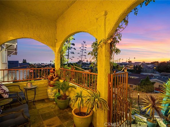916 N Gage Avenue, Los Angeles CA 90063