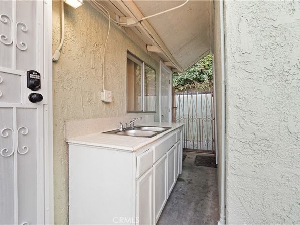 916 N Gage Avenue, Los Angeles CA 90063