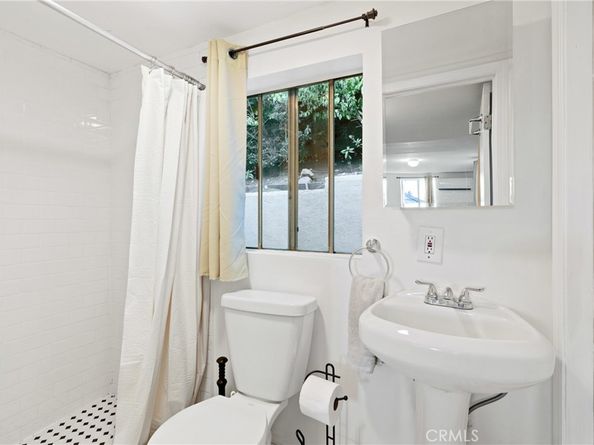 916 N Gage Avenue, Los Angeles CA 90063