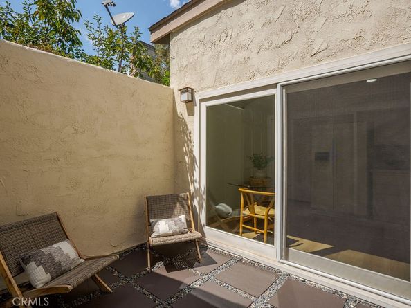 2039 E Fruit Street, Santa Ana CA 92701