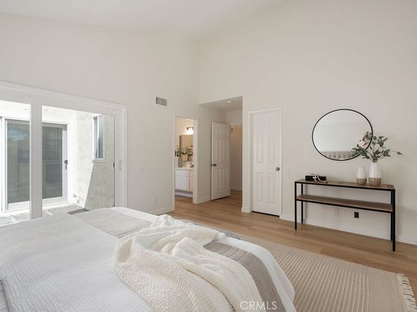2039 E Fruit Street, Santa Ana CA 92701