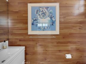 1100 E 3rd Street 201, Long Beach CA 90802