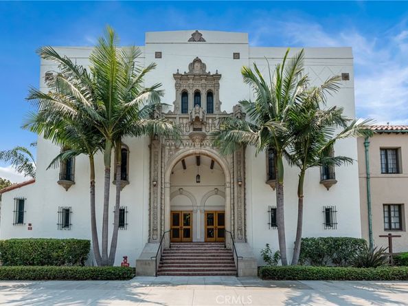 1100 E 3rd Street 201, Long Beach CA 90802