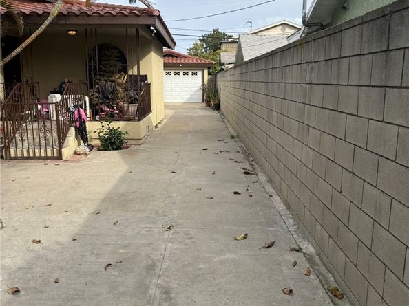 1362 South Downey Road, Los Angeles CA 90023