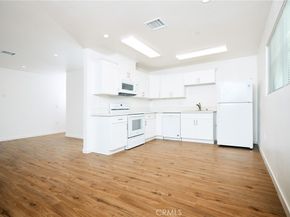1750 E 63 Street 8, Los Angeles CA 90001