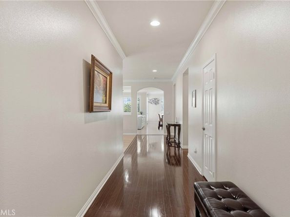 8042 Englesma, Chino CA 91708